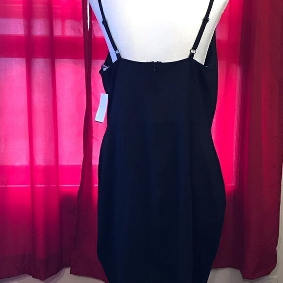 NWT Soprano bodycon Dress  - Picture 5 of 5